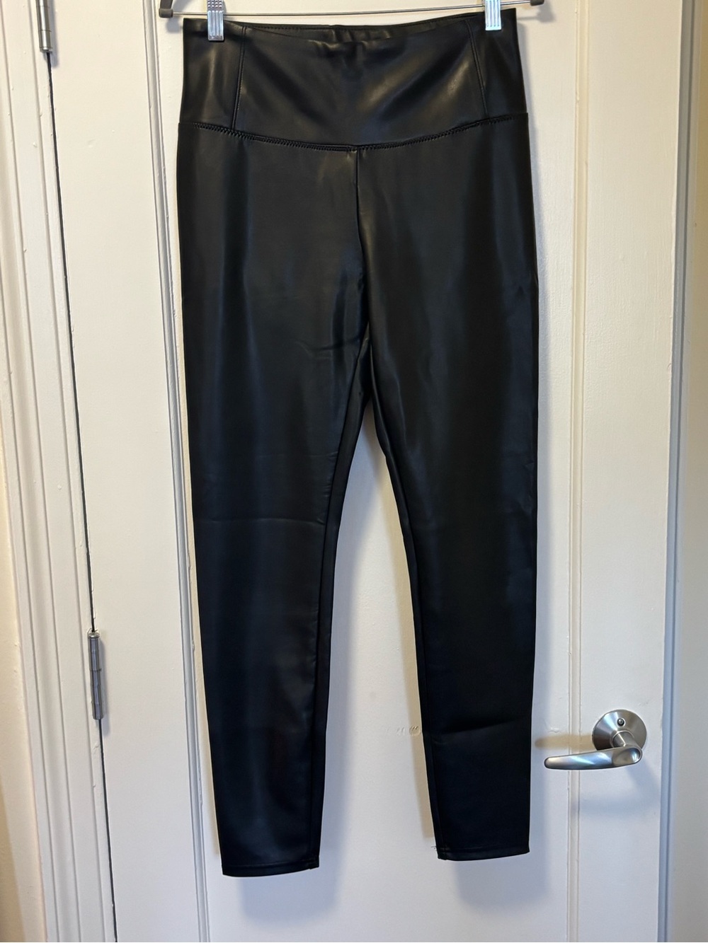 Faux Leather High-Waist Leggings - Black